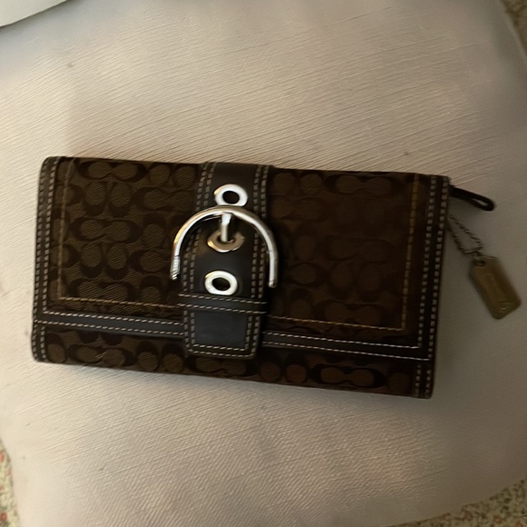 Coach Wallet - Picture 6 of 14